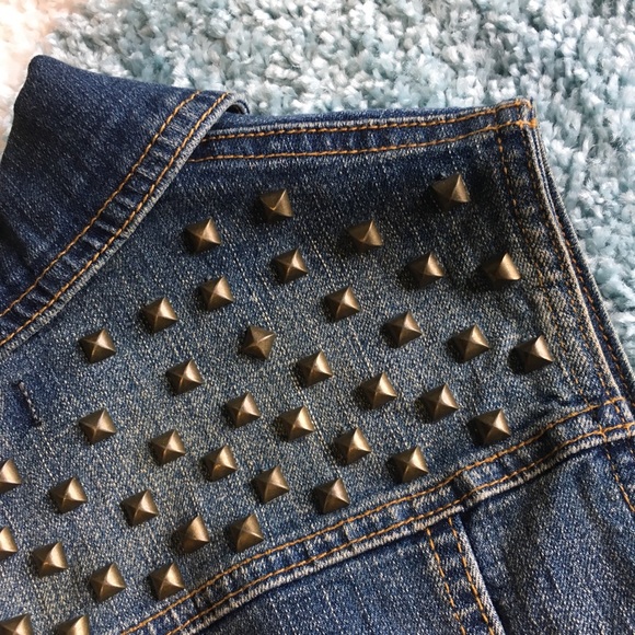 Studded Denim Vest - Picture 5 of 5